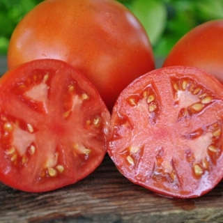 Томат Микадо Красный