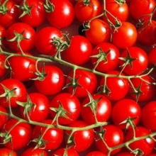 Томат Вишня красная